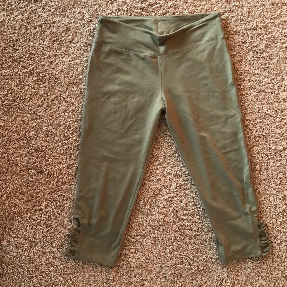 Balance collection Capri yoga leggings